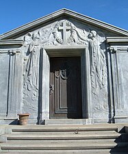 M. H. de Young mausoleum