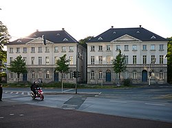 Die Haspel-Häuser, in deren rechtem das Stadtarchiv untergebracht ist.