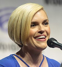 Kari Wahlgren by Gage Skidmore.jpg