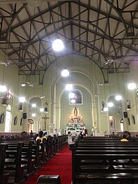 Sacred Heart Church Santacruz interior.jpg