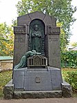 Могила и надгробие И.Р. Тарханова (1846-1908), ученого-физиолога