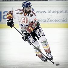 Michele Strazzabosco v dresu Asiago Hockey (2015)