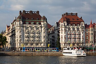 Strandvägen 7A och C, vy från Blasieholmen.