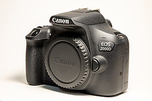 Canon EOS 2000D.jpg