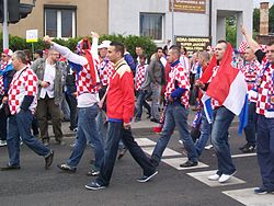 Chorwaccy kibice w drodze na stadion