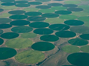 English: Crop circles along the Columbia, Wash...