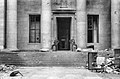 Портал во дворе в 1945 году