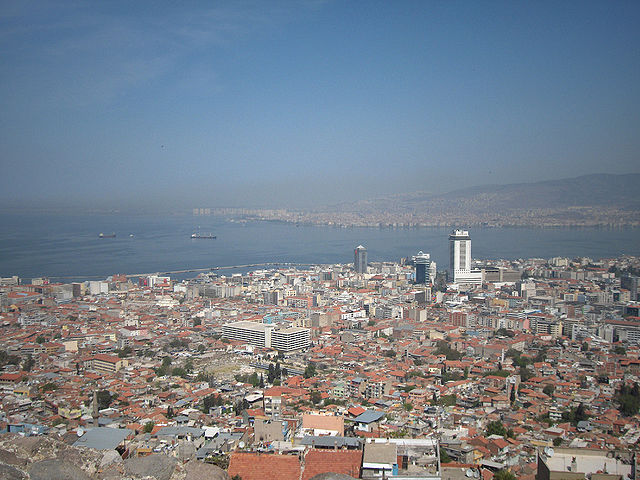 Panorâmica da cidade de Esmirna