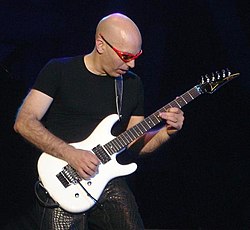 Joe Satriani 2005-ben