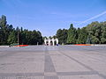 ピウスツキ広場（独立広場）と無名戦士の墓
