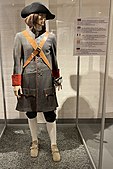 Uniform for soldat i Bergenhusiske infanteriregiment 1660 Foto: Fra utstilling om Bergenhus Festning i Festningsmuseet, 2021