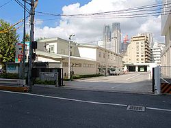 新宿支所外貌（山手通侧出口）