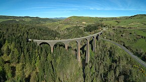 Le viaduc de la Recoumène en Haute-Loire.