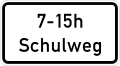 Zusatzzeichen 1040-36 Schulweg in Verbindung mit zeitlicher Begrenzung (zu Zeichen 101 oder 274); neues Zusatzzeichen