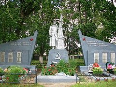 Памятник землякам погибшим в ВОВ