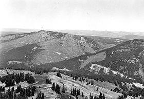 Le pic Barlow depuis le mont Hancock en 1967.