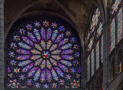 Rayonnant rose window in the north transept