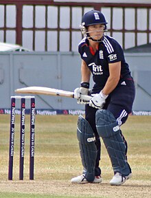 Claire Taylor batting