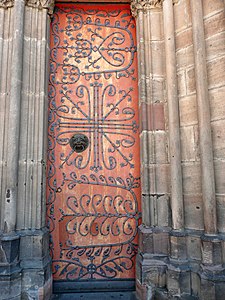 Elisabeth Kirche Hauptportal Detail