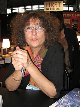 Anne Duguël