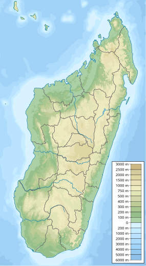 Maciço de Andringitra está localizado em: Madagascar