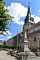 Le monument aux morts.