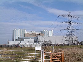 Oldbury Nuclear Power Station.jpg