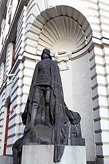 «Железный рыцарь» скульптора Ладислава Шалоуна.