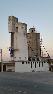 תמונה ממוזערת עבור כפר מנחם