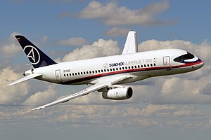 Test uçuşu sırasında bir SSJ100.