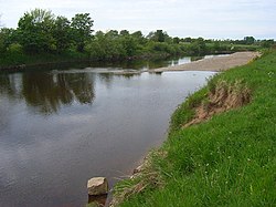 The River Esk, Arthuret - geograph.org.uk - 1325304.jpg