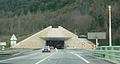 Entrée nord du tunnel de Foix sur la route nationale 20 (RN 20), sur le territoire de la commune d'Arabaux.