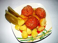 Polish meatballs with potatoes