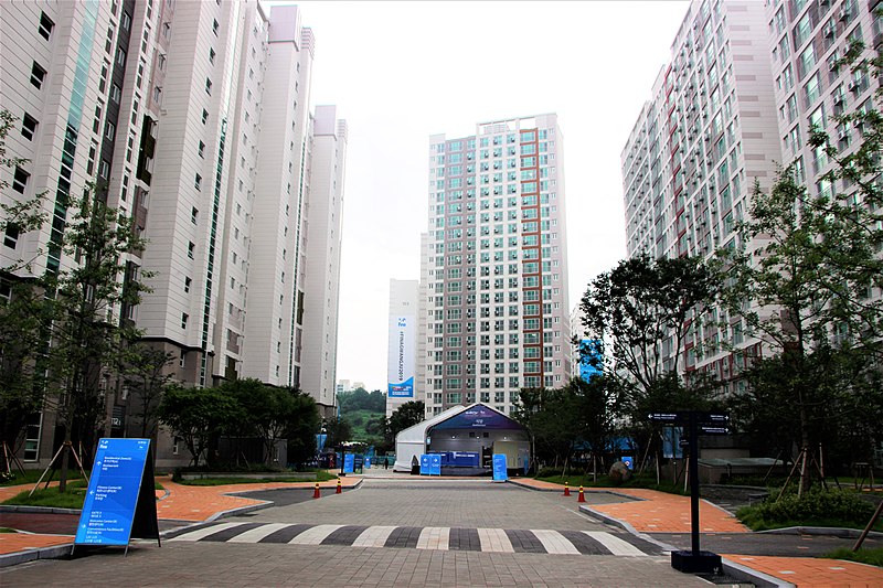 파일:2019 World Aquatics Championships Athletes' House.jpg