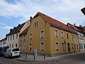 Wohnhaus in geschlossener Bebauung und Ecklage, mit Anbau zum Topfmarkt