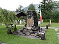 Denkmal auf dem Friedhof von Kander­steg für die am 23. Juli 1908 ums Leben gekommenen Arbeiter