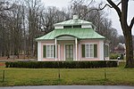 Entrébyggnad till Kadriorgparken vid korsningen av August Weizenberggatan 33 och Jaan Poskagatan, tidigare lusthus