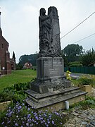 Monument aux morts pour la patrie.