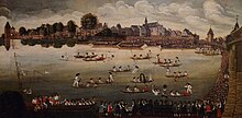 Peinture d'une rivière avec plusieurs bateaux à bord desquels des hommes se poussent à l'eau avec de longs bâtons devant une foule sur les berges entourées de maisons, de tours et d'églises.