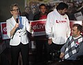 Rassemblement du Parti libéral avec Kathleen Wynne et les candidats de Nickel Belt et Sudbury, le 27 mai 2014.