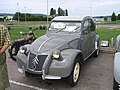 Une Citroën 2CV