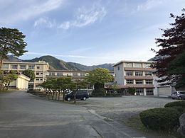 富士吉田市立下吉田中学校