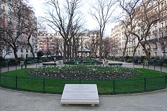 Square Maurice-Kriegel-Valrimont.