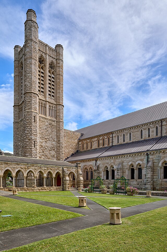 La cathédrale épiscopalienne Saint-Andrew d'Honolulu.
 (définition réelle 5 375 × 8 092)