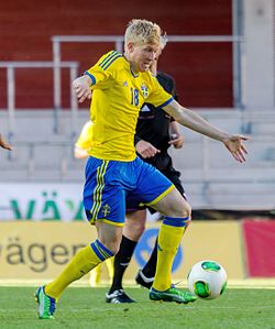 Симон Крон в форме сборной Швеции (до 21) 6 июня 2013