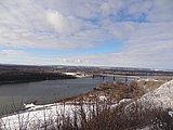 Вид на реку Белую, полуостров Дёмский и мост со смотровой площадки памятника Салавату Юлаеву