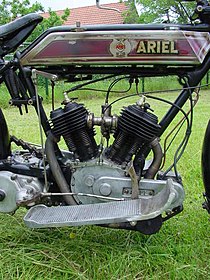 AKD 700 cc motorblok toegepast in een Ariel uit 1915