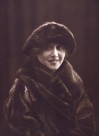 Amélia Rey Colaço, 1919