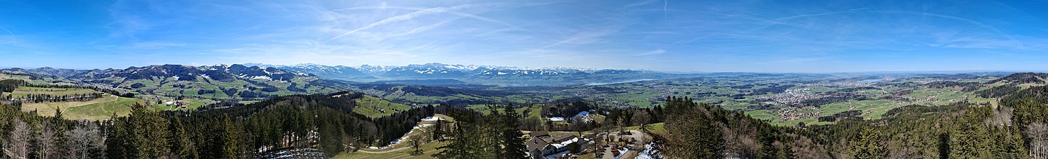 360° Panorama vom Bachtelturm