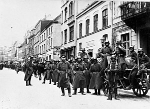 Freikorps Rossbach during the Kapp Putsch in Wismar Bundesarchiv Bild 119-2815-20, Wismar, Kapp-Putsch, Reichswehrsoldaten.jpg